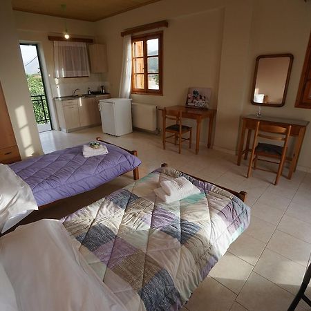 Studio Apartments A Breath Away From Myrtos By "Prime" Anomeria ภายนอก รูปภาพ