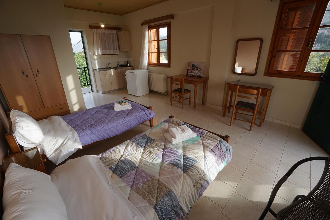 Studio Apartments A Breath Away From Myrtos By "Prime" Anomeria ภายนอก รูปภาพ